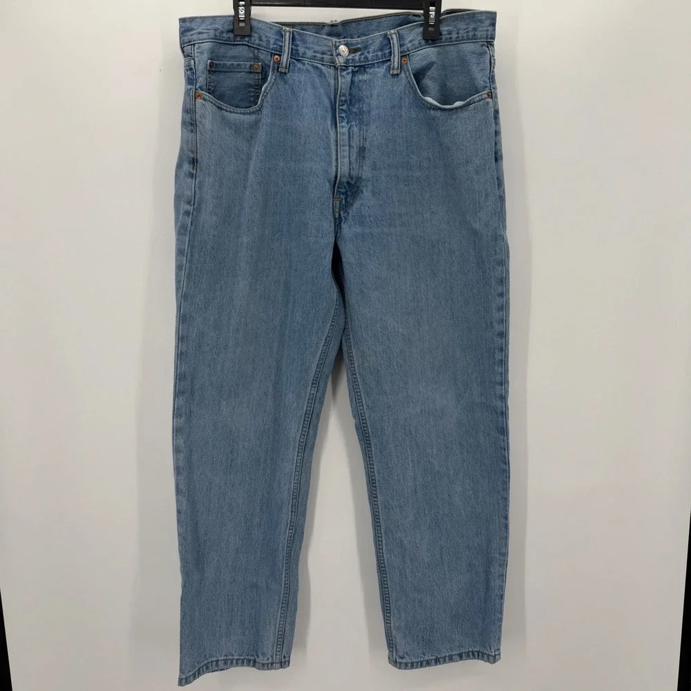 Levis levi 550
